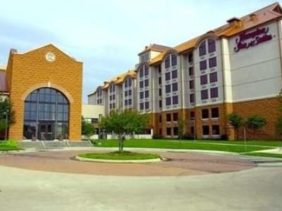 Hampton & Dallas-mesquite 3*